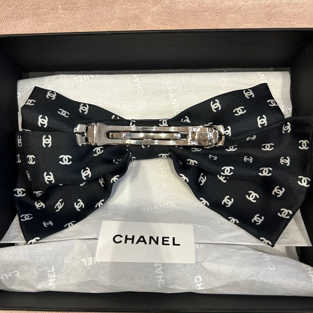 新作 シャネル CHANEL リボン バレッタ 2025SS 完売品 正規品