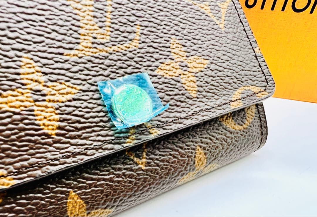 【新品未使用】ルイヴィトン 6連 キーケース ミュルティクレ Ｍ62630