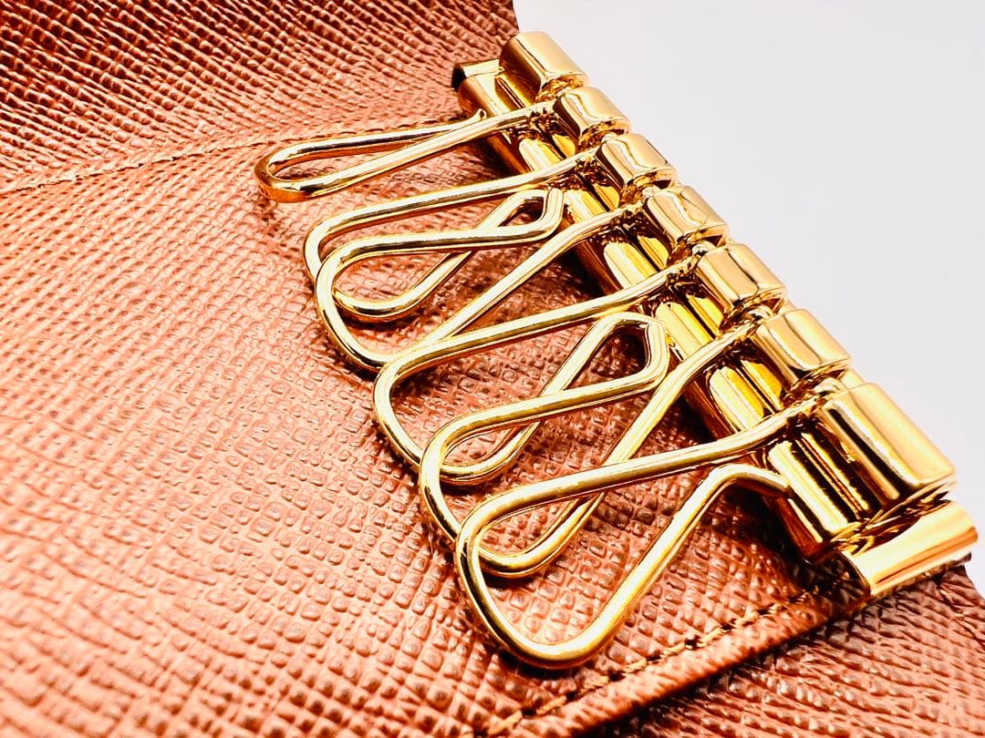 【新品未使用】ルイヴィトン 6連 キーケース ミュルティクレ Ｍ62630