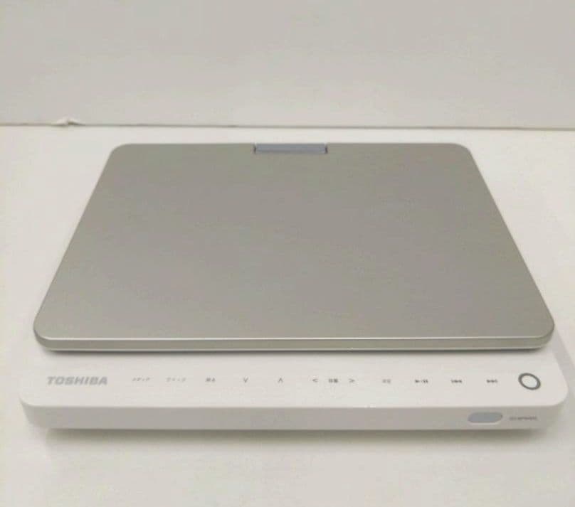 東芝 レグザ ポータブルブルーレイディスクプレーヤー SD-BP9005 9V型