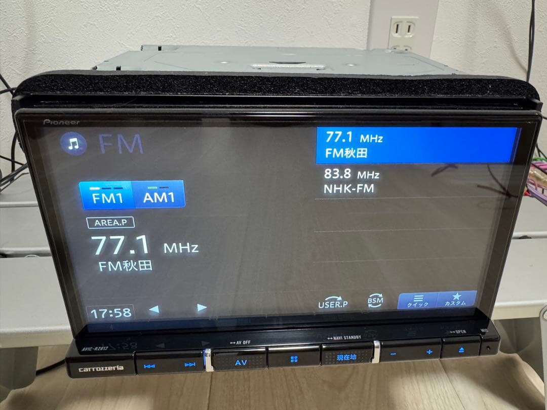 美品Pioneer carrozzeria 楽ナビ AVIC-RZ812-D