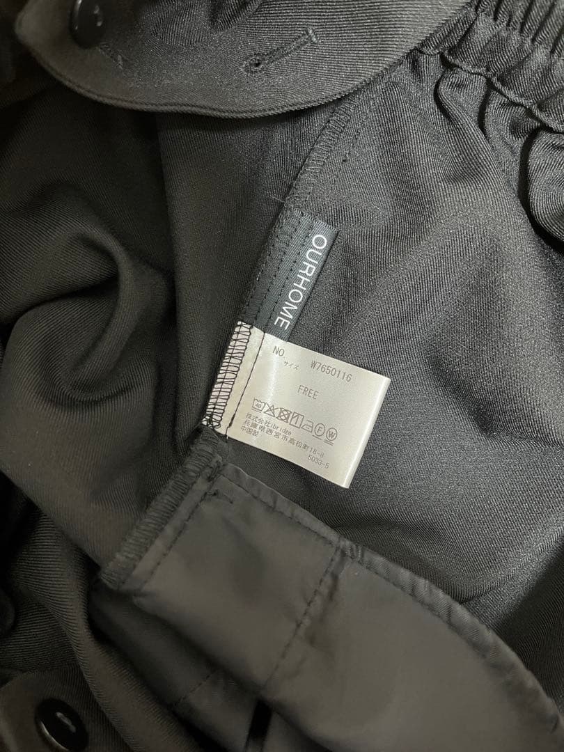 アワーホーム　しなやか素材のラップ風サロペット