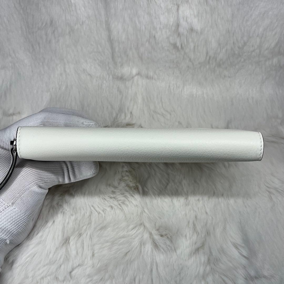 【新品未使用】Jimmy Choo ホワイトレザー長財布