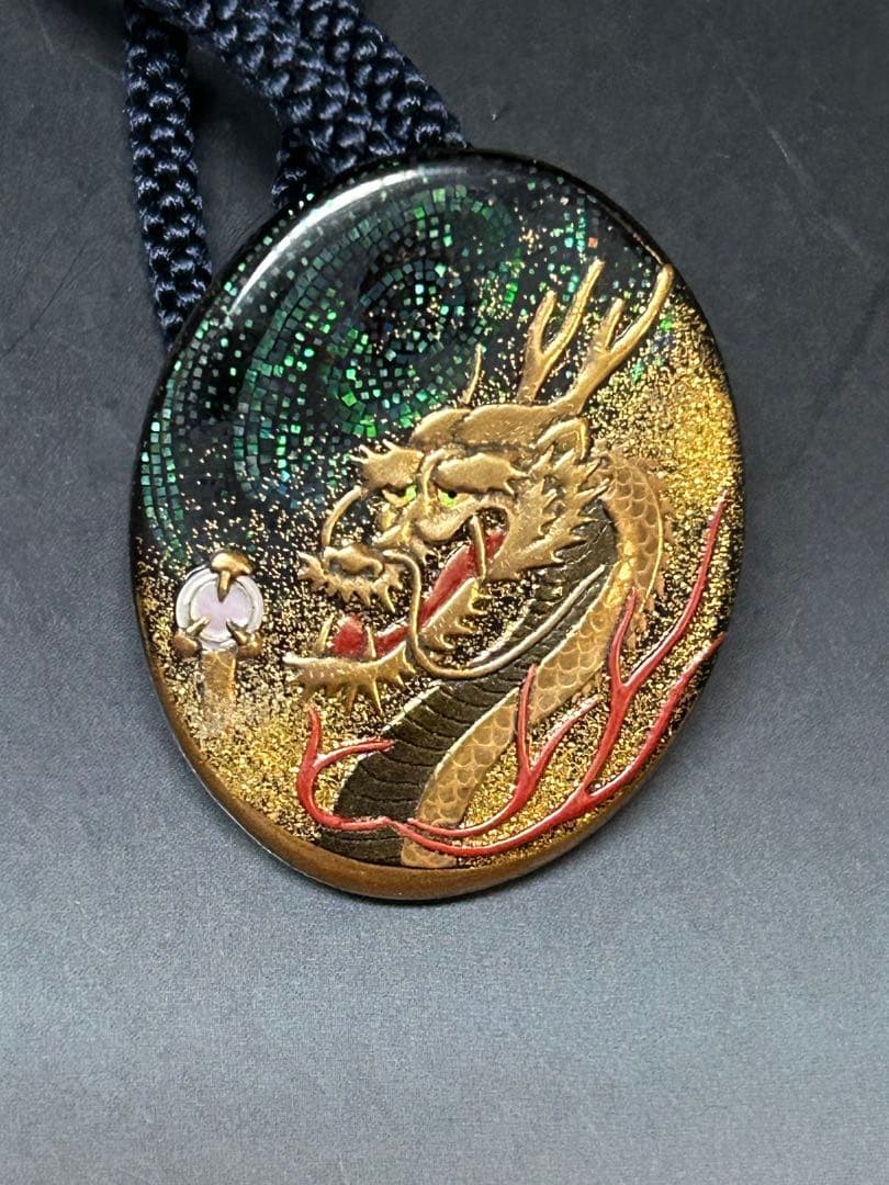江戸琳派蒔絵師　永真作　昇龍吉祥高蒔絵　江戸鼈甲のループタイ