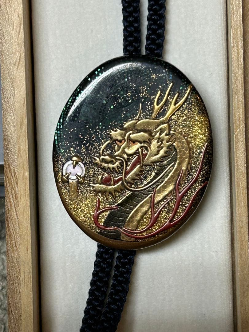 江戸琳派蒔絵師　永真作　昇龍吉祥高蒔絵　江戸鼈甲のループタイ