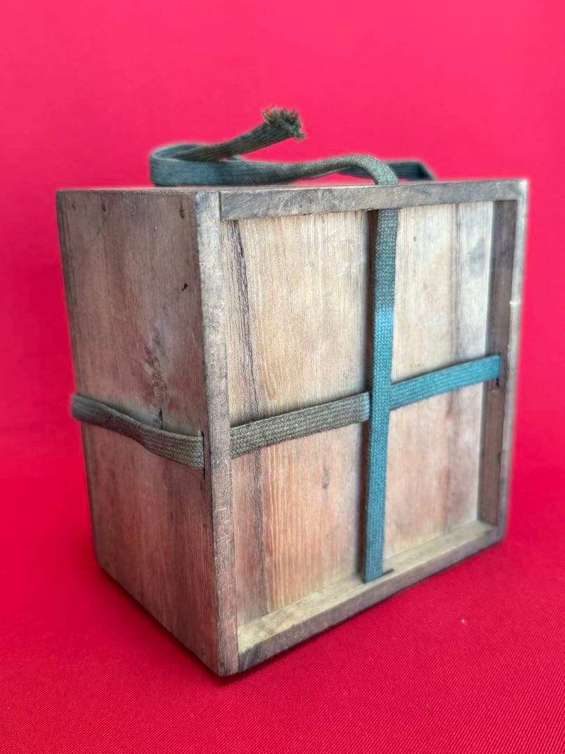 軍杯 ★☆ 盃軍 盃 軍隊 祝儀 三つ組 三ツ組 記念 漆器 記念品 時代物