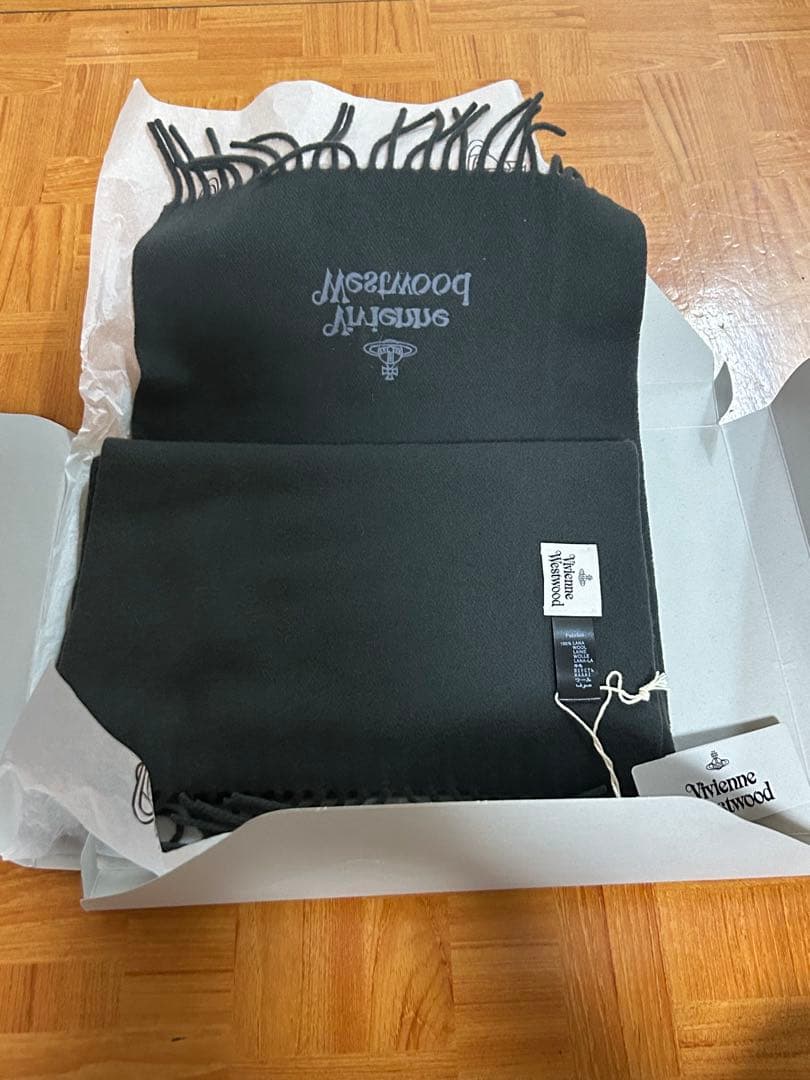 Vivienne Westwood マフラー ブラック