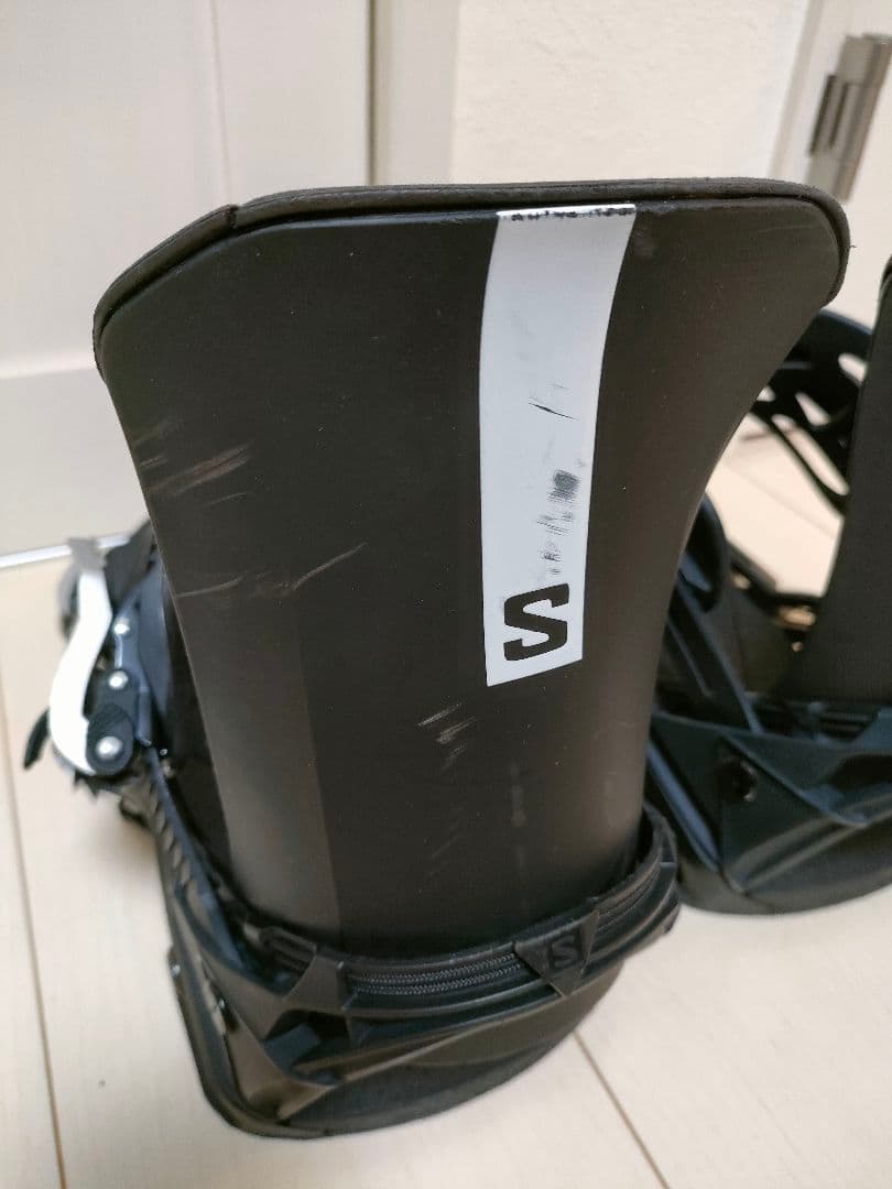 SALOMON DISTRICT ビンディング Mサイズ 22−23 ブラック