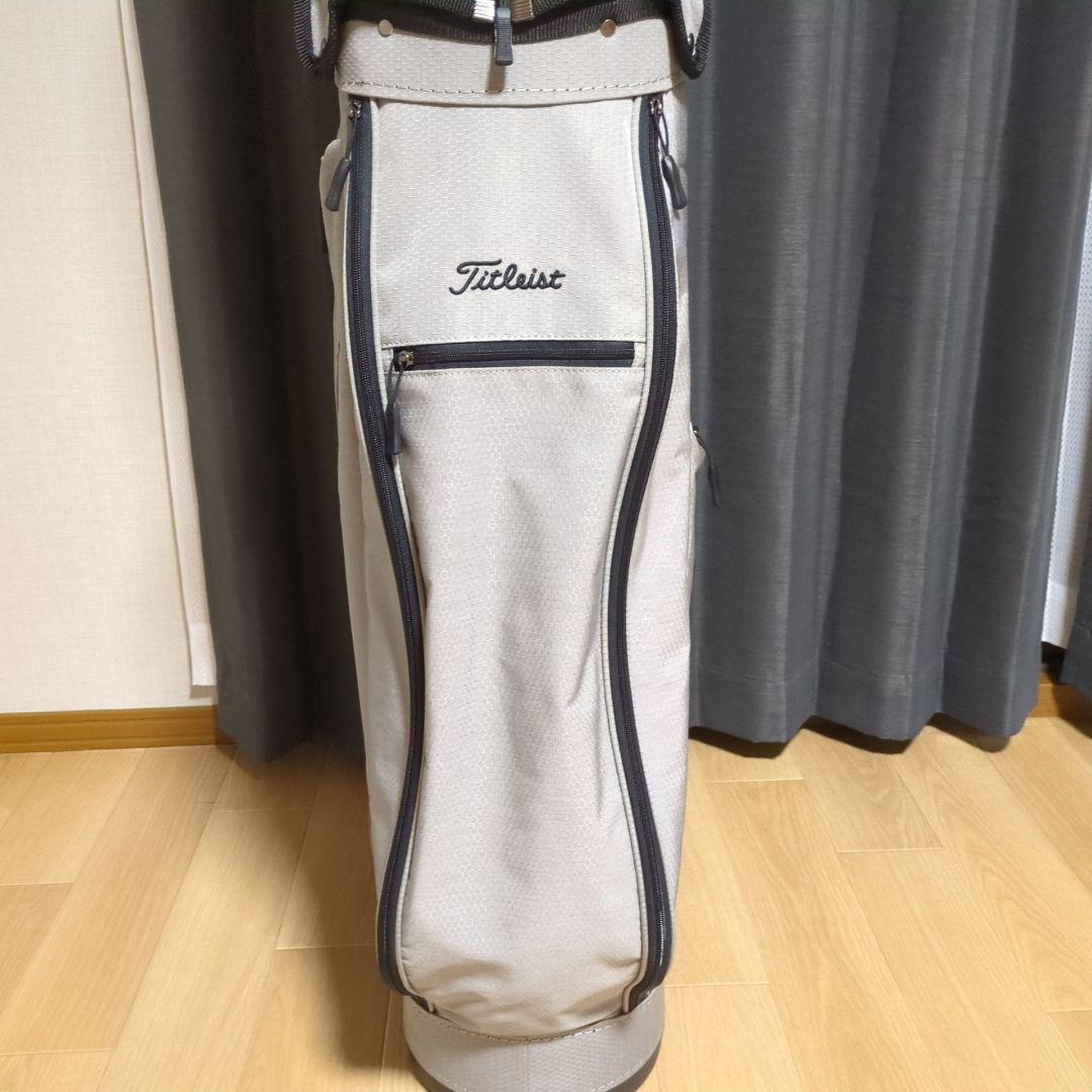 美品希少タイトリスト シティアクティブキャディバッグ 軽量2.5kg 8.5型