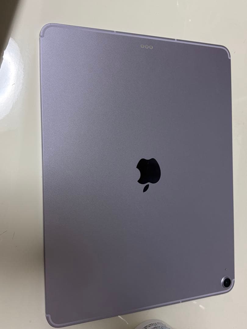 iPad Air 13インチ (M3) 128GB Cellular　2025