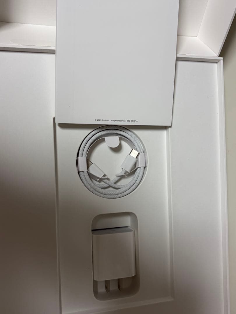 iPad Air 13インチ (M3) 128GB Cellular　2025