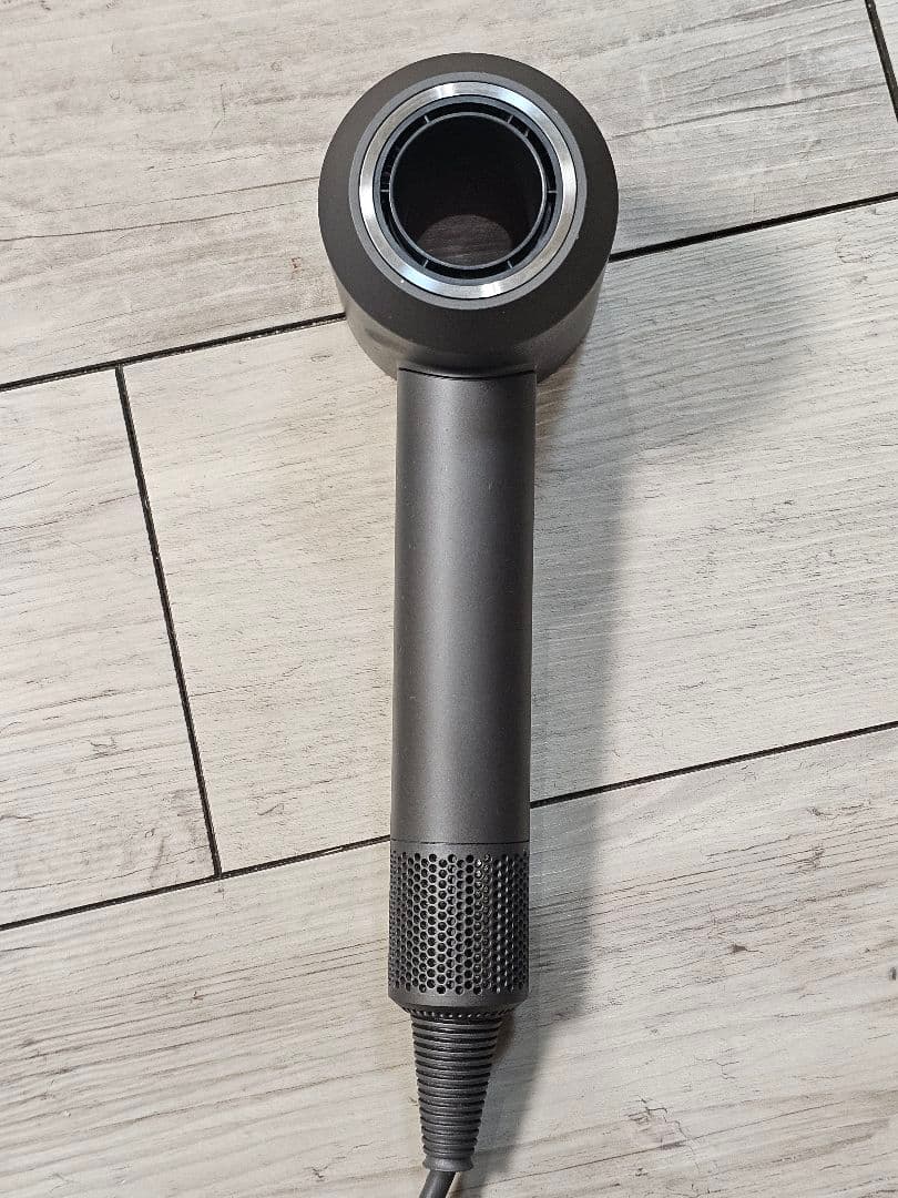 圧倒的最安　保証付　ダイソン　メンテナンス済　dyson　hd08　レッド