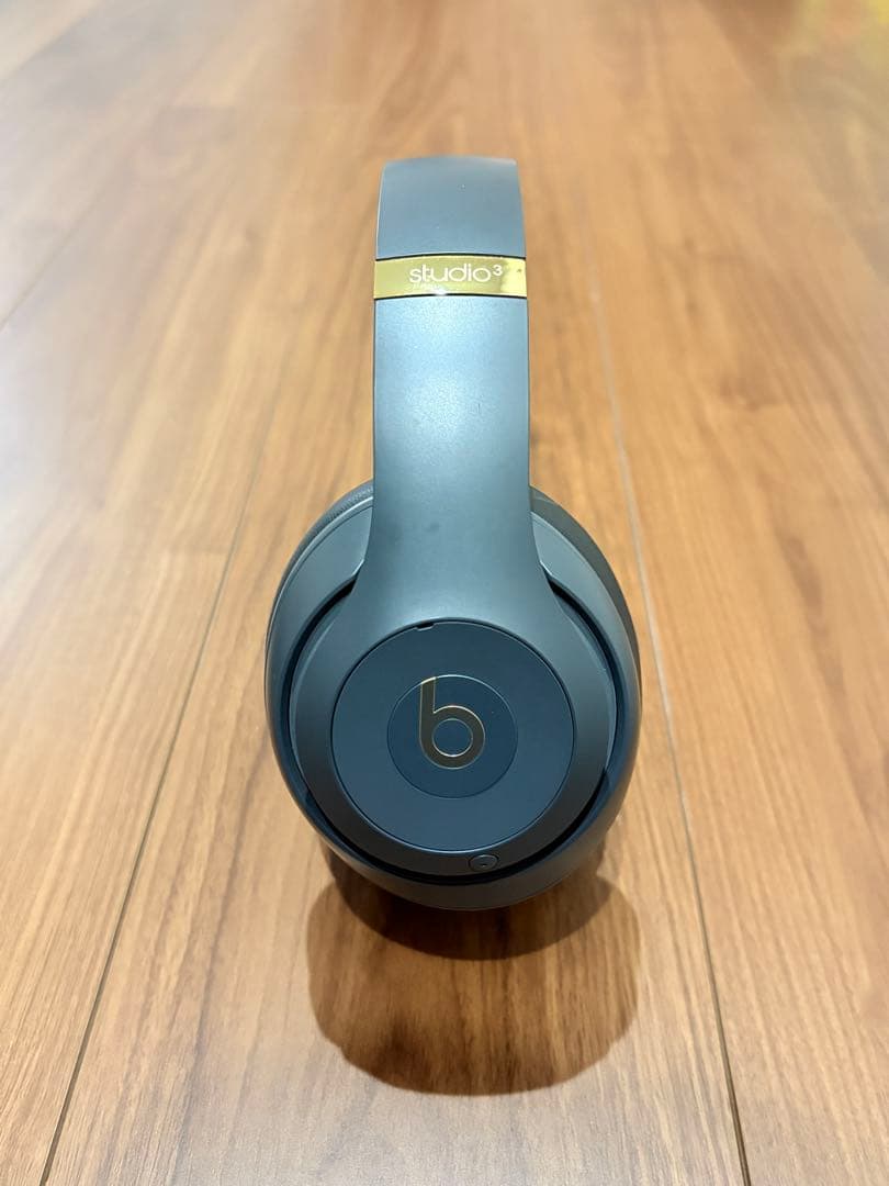 Beats Studio3 Wireless グレー/ゴールド