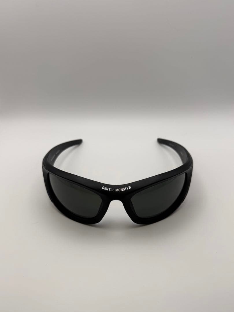 GENTLE MONSTER Mugler Spiral 02 M01 ※レア