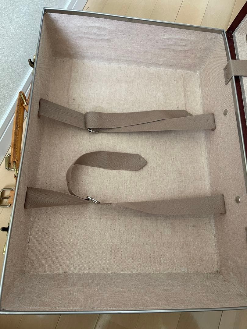 グローブトロッター　サファリ　スーツケース　21インチ　キャリー　アイボリー