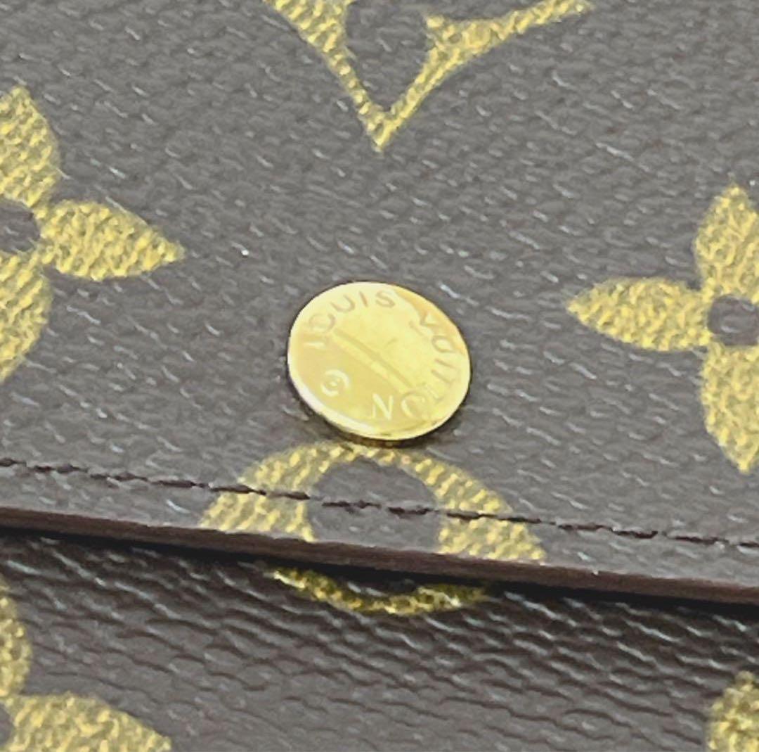 【未使用】LOUIS VUITTON＊ 二つ折長財布　箱付き
