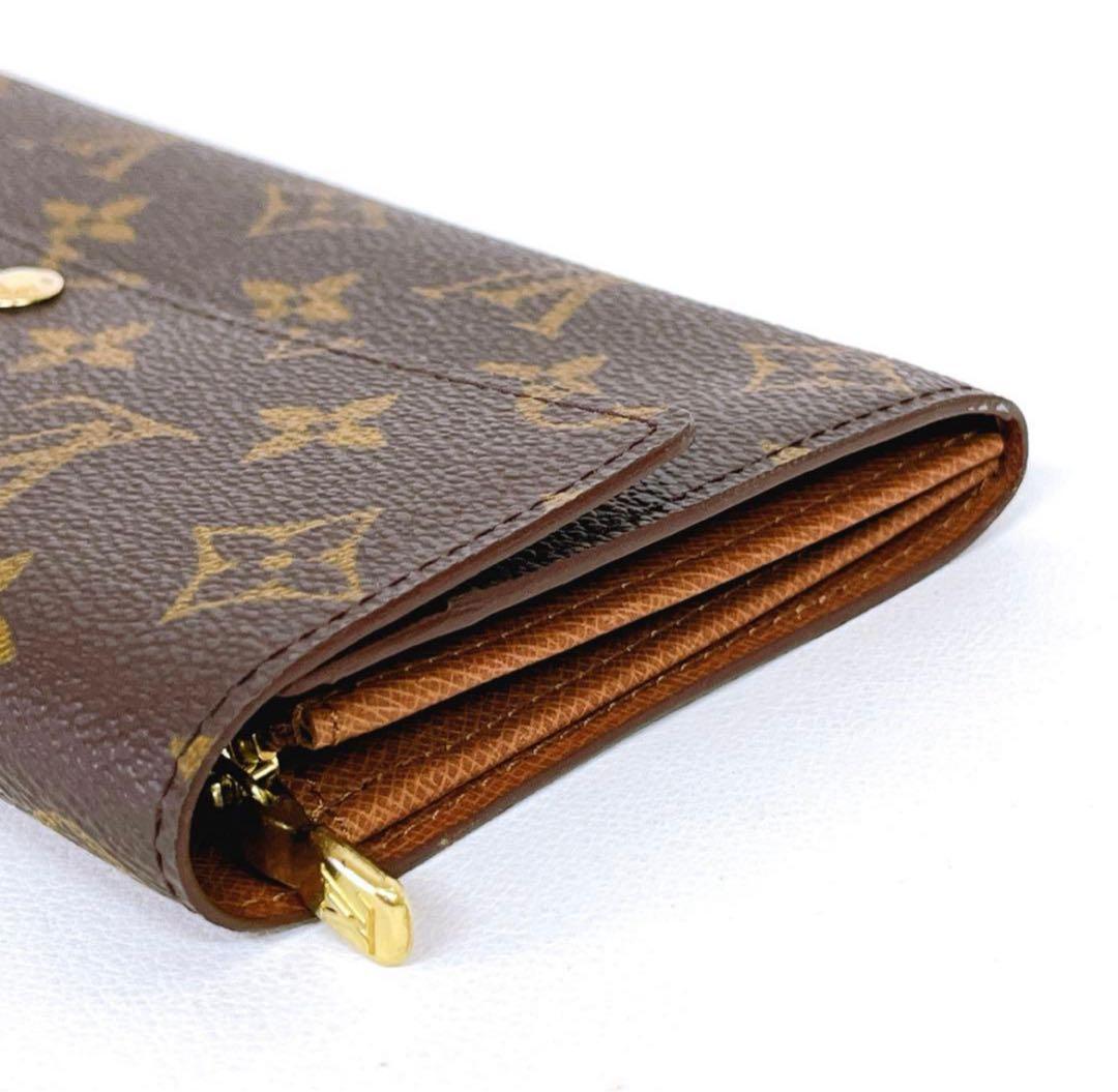 【未使用】LOUIS VUITTON＊ 二つ折長財布　箱付き