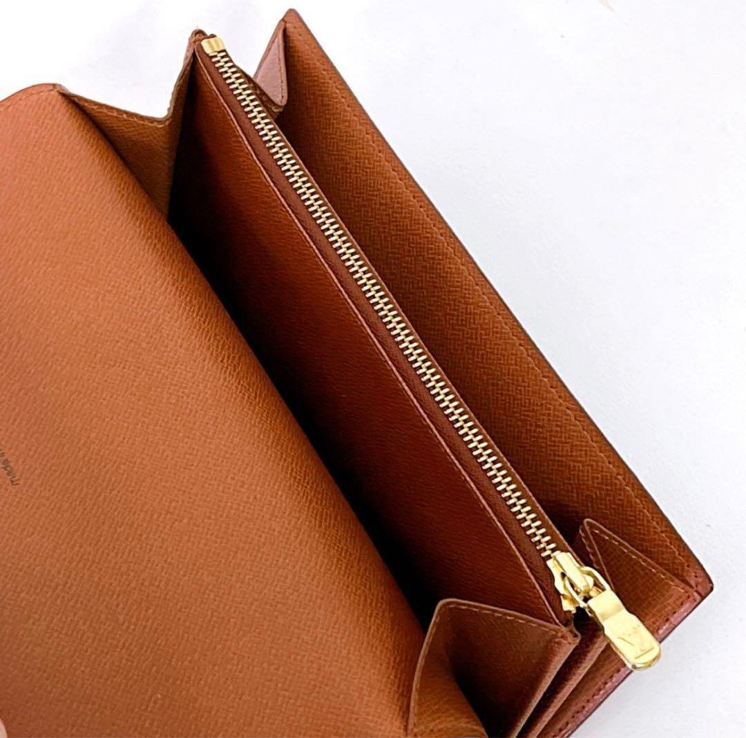 【未使用】LOUIS VUITTON＊ 二つ折長財布　箱付き