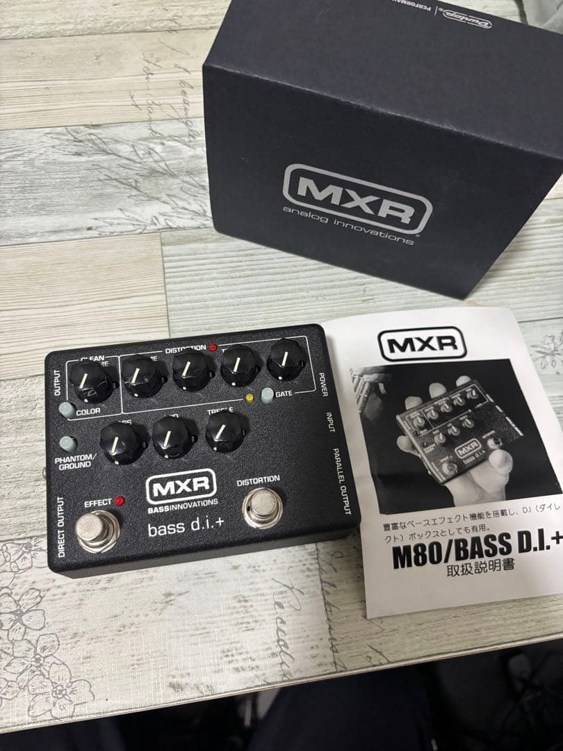 ベース MXR M80 BASS DI+
