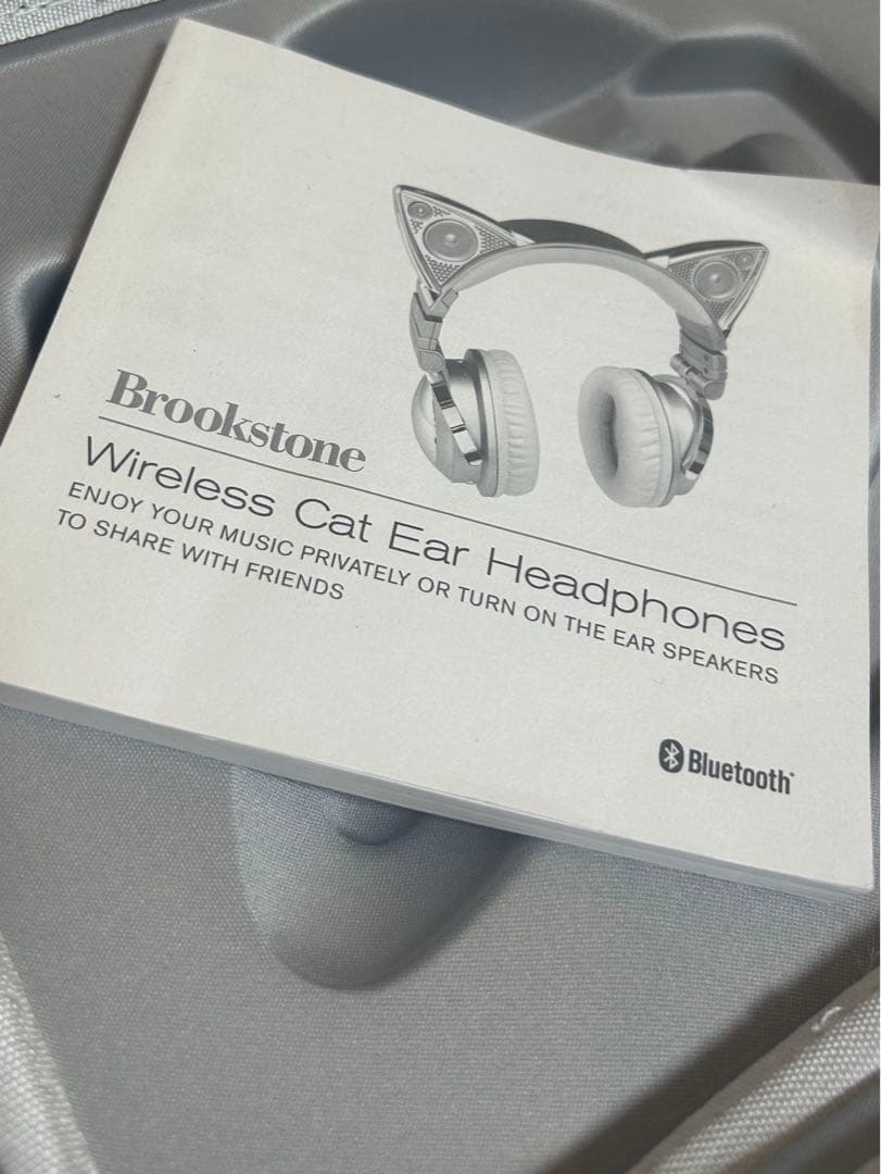 Brookstone ワイヤレス アリアナ・グランデ 猫耳ヘッドホン