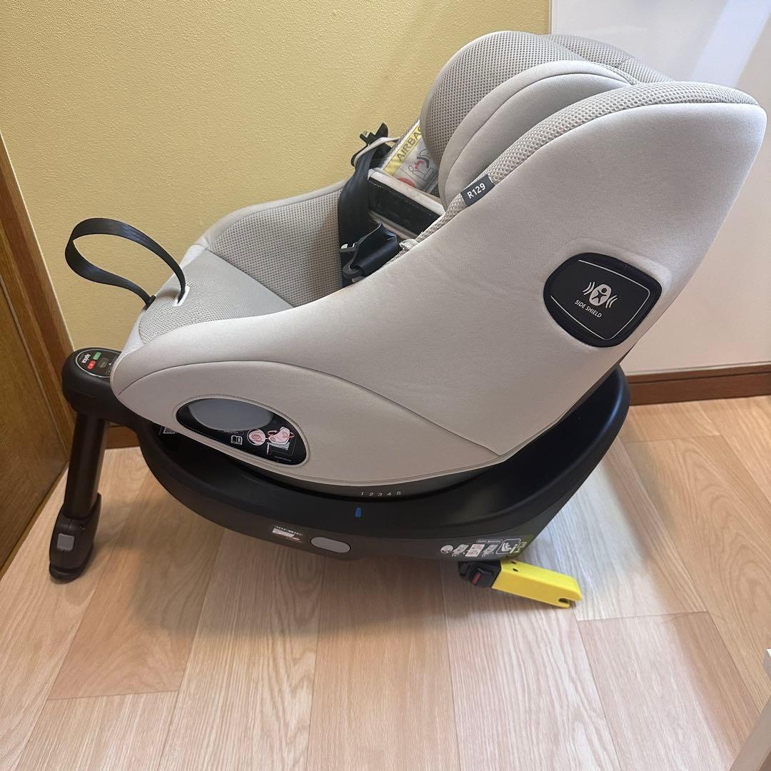 美品 アップリカ クルリラフィット