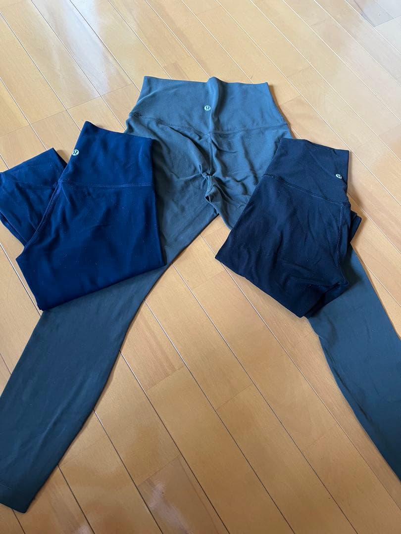 ルルレモン Alignシリーズ　レギンスセット