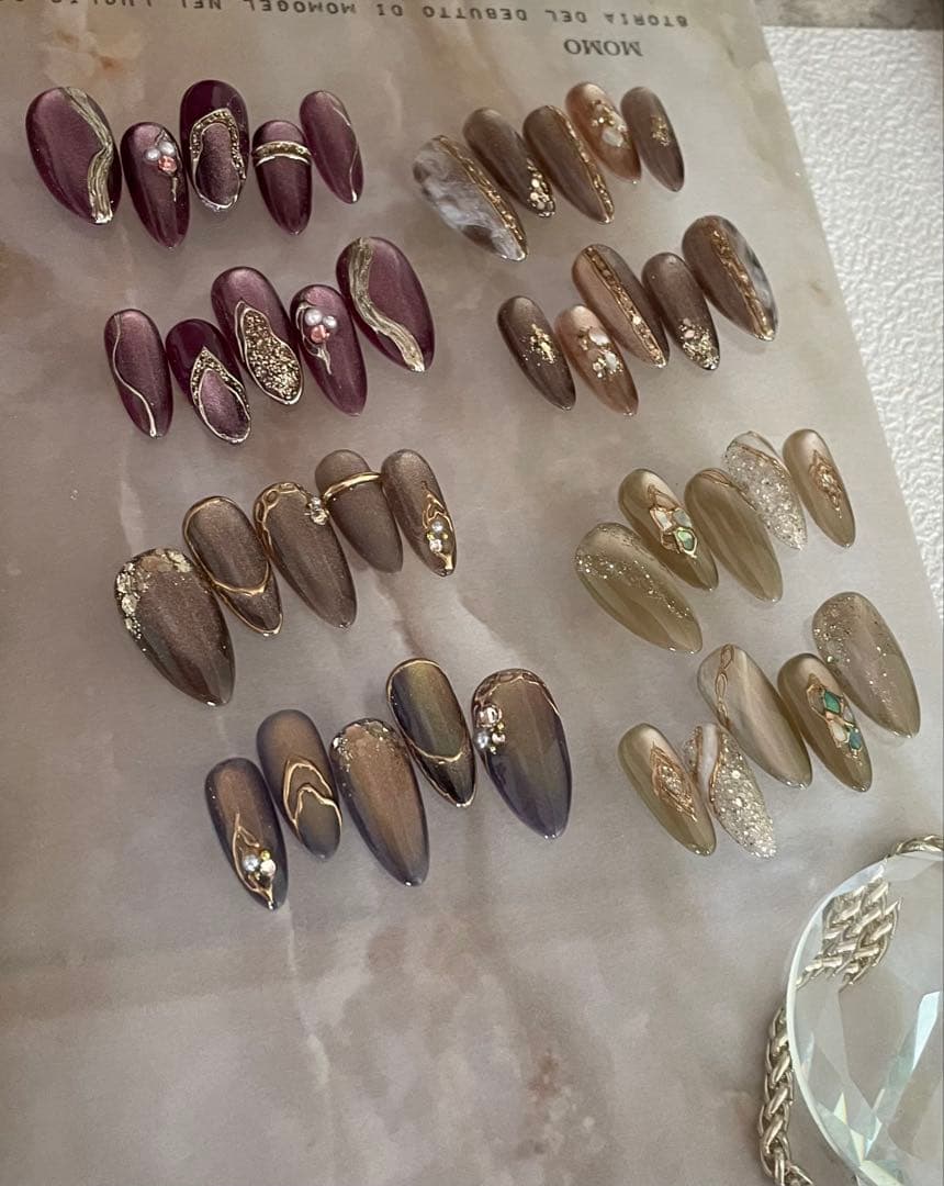 【専用】オーダーネイルチップ　ハンドメイドネイルチップ　4点