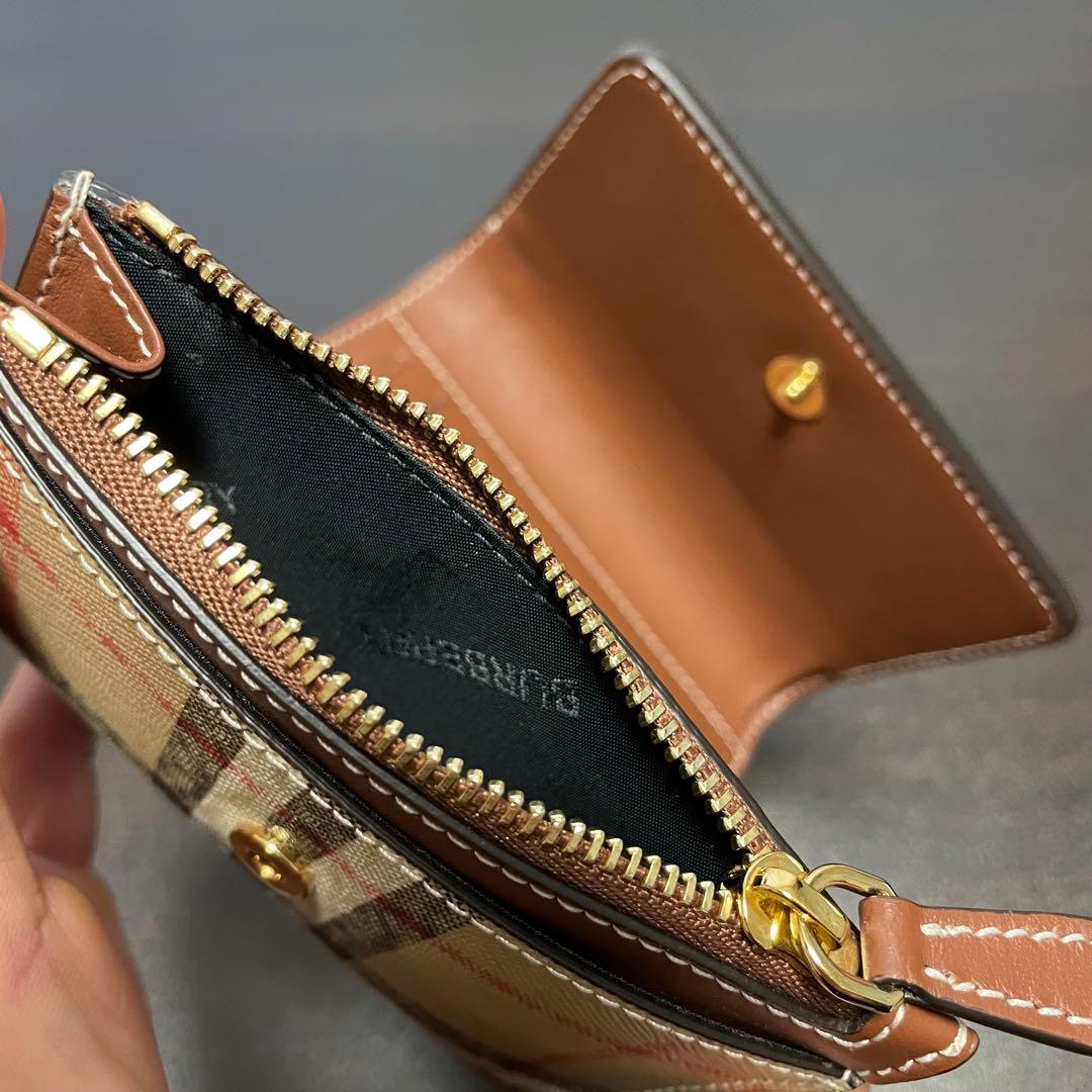 Burberry 財布
