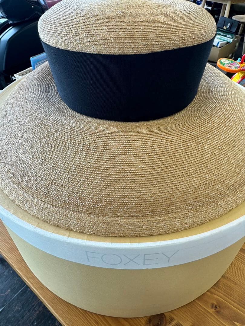 GK フォクシー　ブティック　リボン　ストロー　ハット　麦わら帽子
