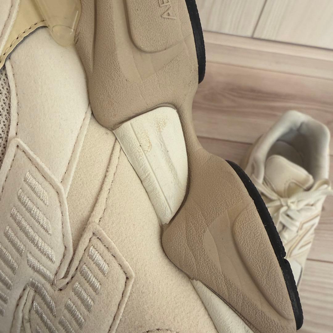 ニューバランス スニーカー レディース　GC9060 ホワイト25cm