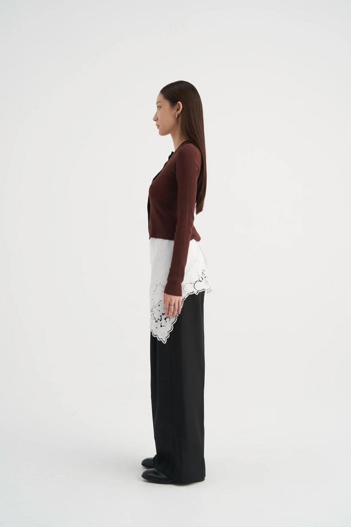 VENICA Scallop embroidery scarf ¥13,200