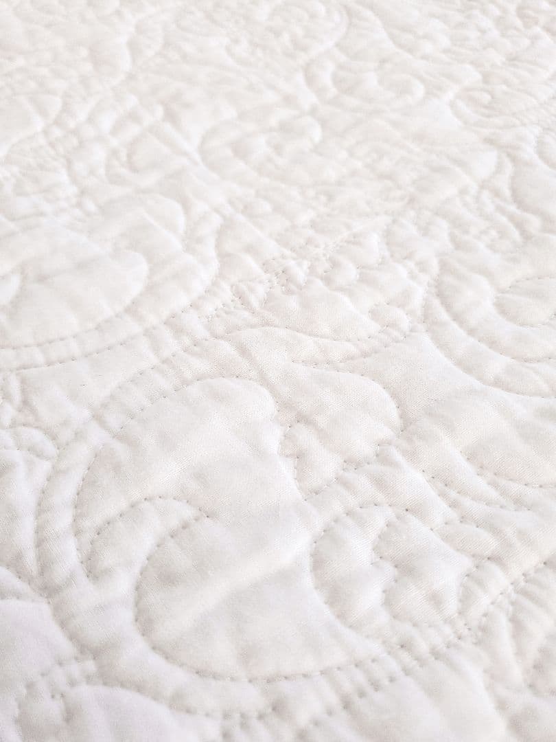 《ローラアシュレイ》ベッドカバー×2ピローケースセット