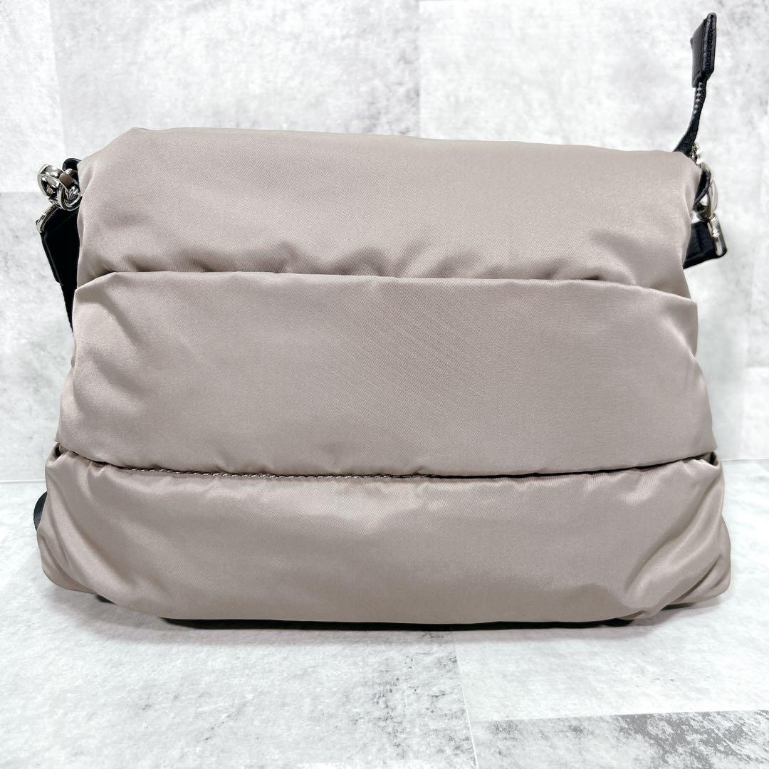 【極美品】le camouflage tribe ショルダーバッグ ナイロン