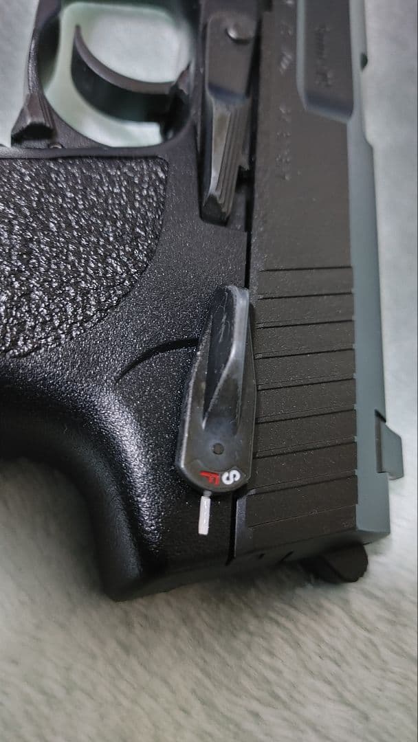 東京マルイ USP ガスガン 予備マガジン１個付き