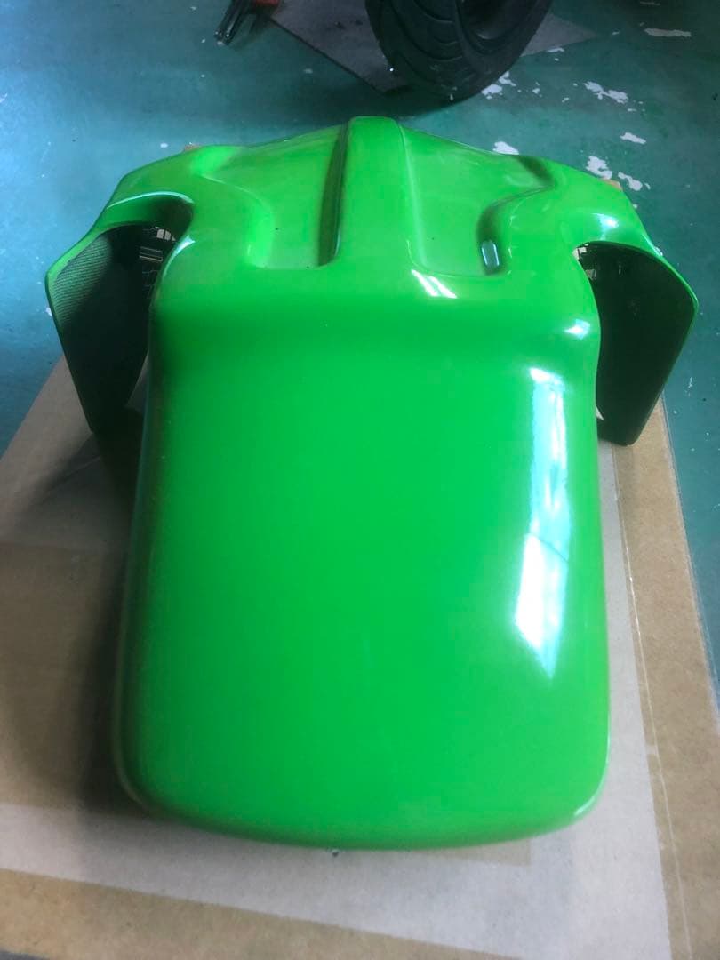 ZRX1200RフロントフェンダーU39様用