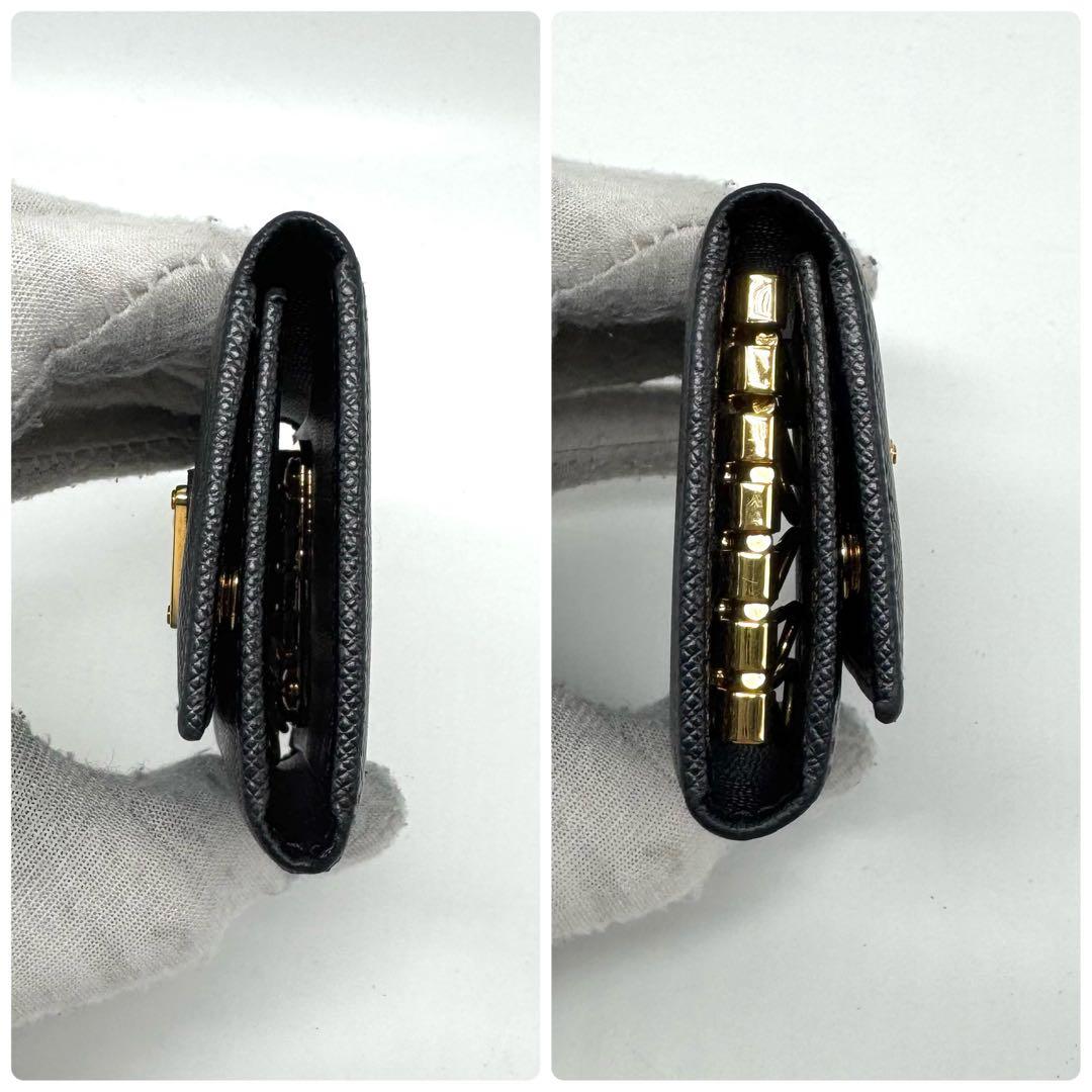 【現行類似・超美品✨】付属品完備 プラダ 6連キーケース サフィアーノレザー 黒