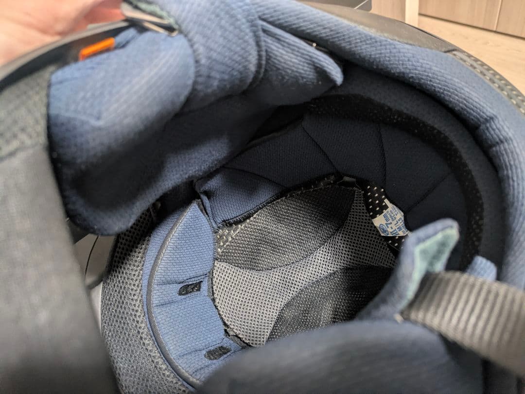 アライ アストロGX　グラスホワイト　Lサイズ