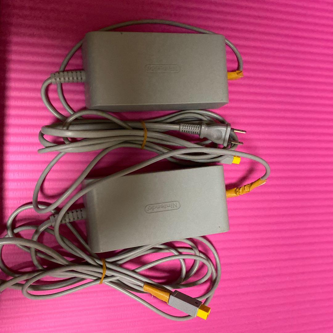 ニンテンドー　wiiＵ 中古本体２台セット　32GB