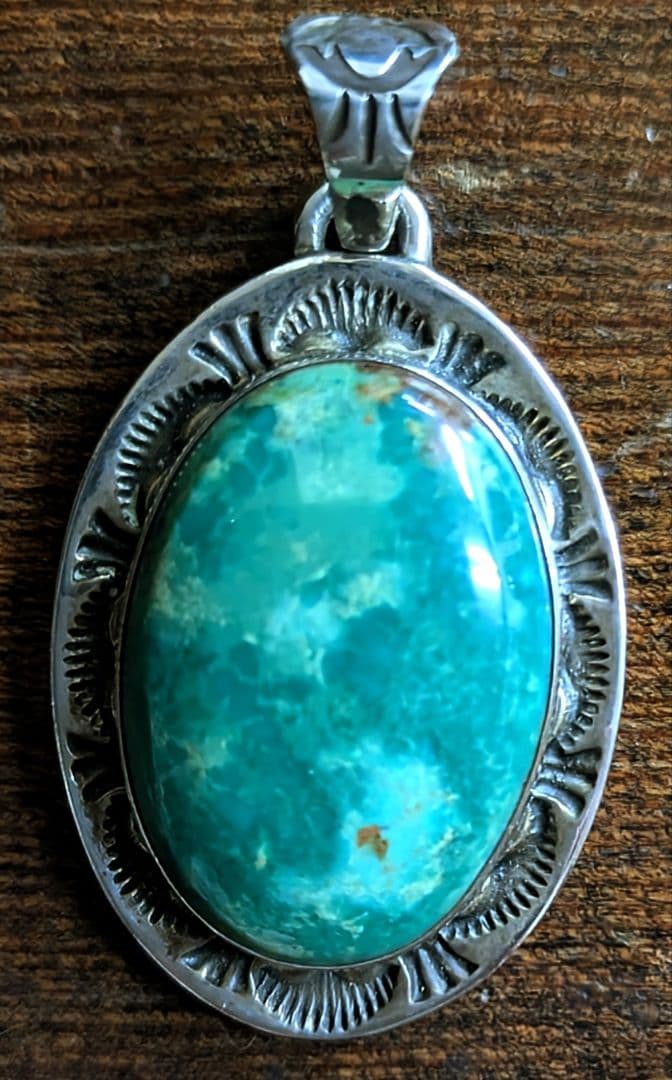 [アメリカ・インディアン]ターコイズ シルバーペンダント