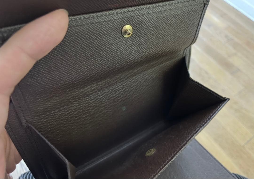 LOUIS VUITTON ダミエ 長財布（スナップボタン式）