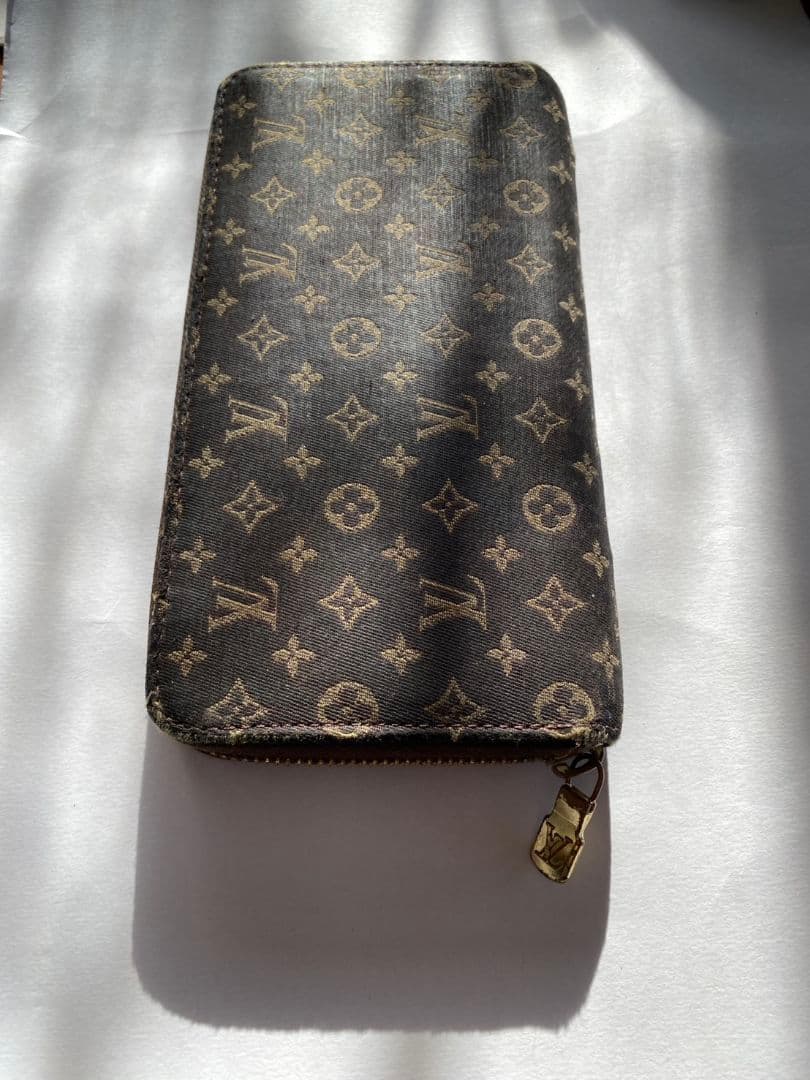 M*)様 LOUIS VUITTON 長財布