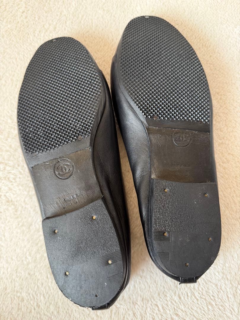 シャネル ココマーク　ターンロック　パンプス　フラット