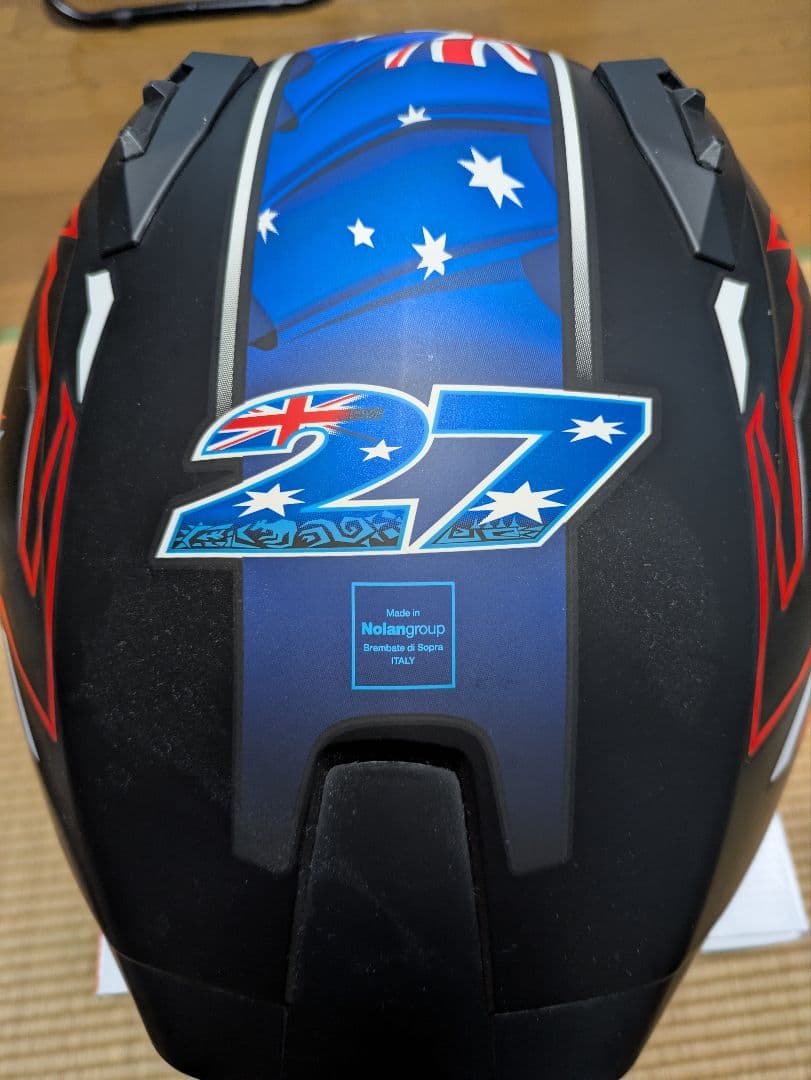 NOLAN N606ストーナー10th ANNIVERSRARY わたり様