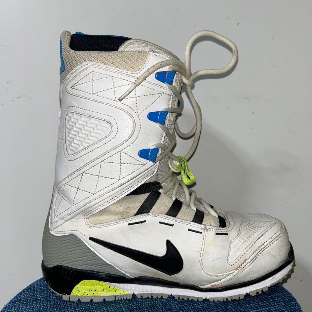レアNIKE ZOOM怪獣　ナイキ　スノーボードブーツ　25cm