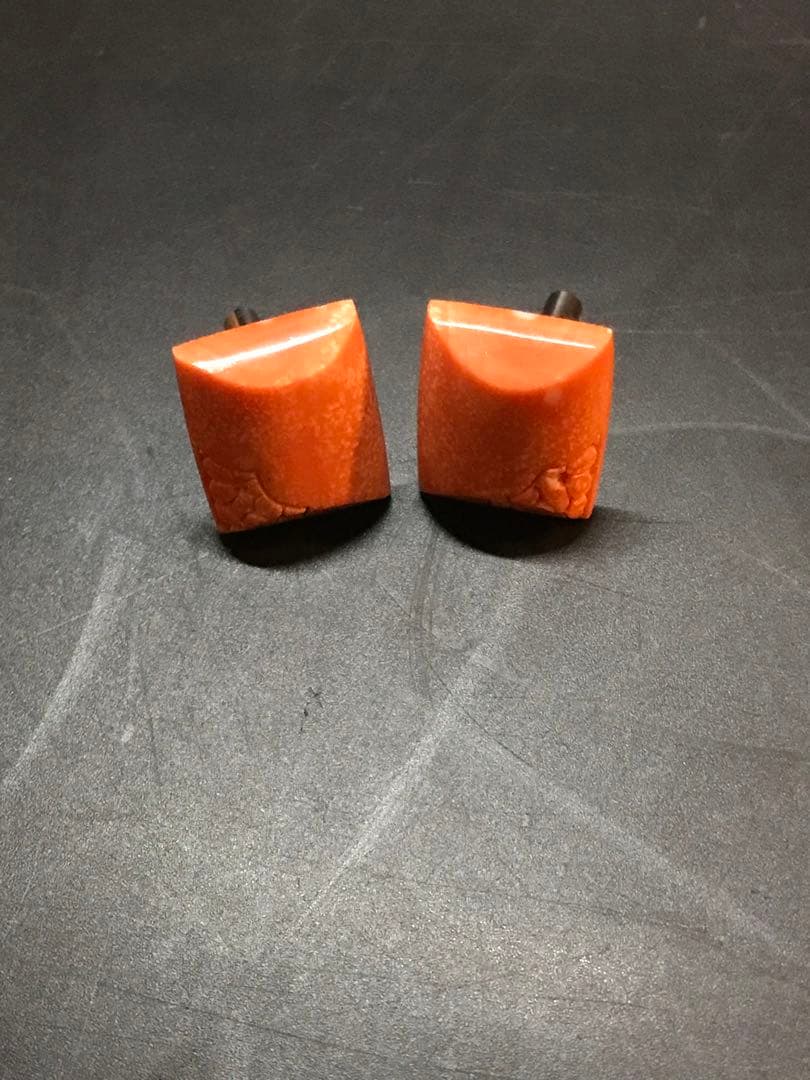 珊瑚玉スクエア型カフリンクス