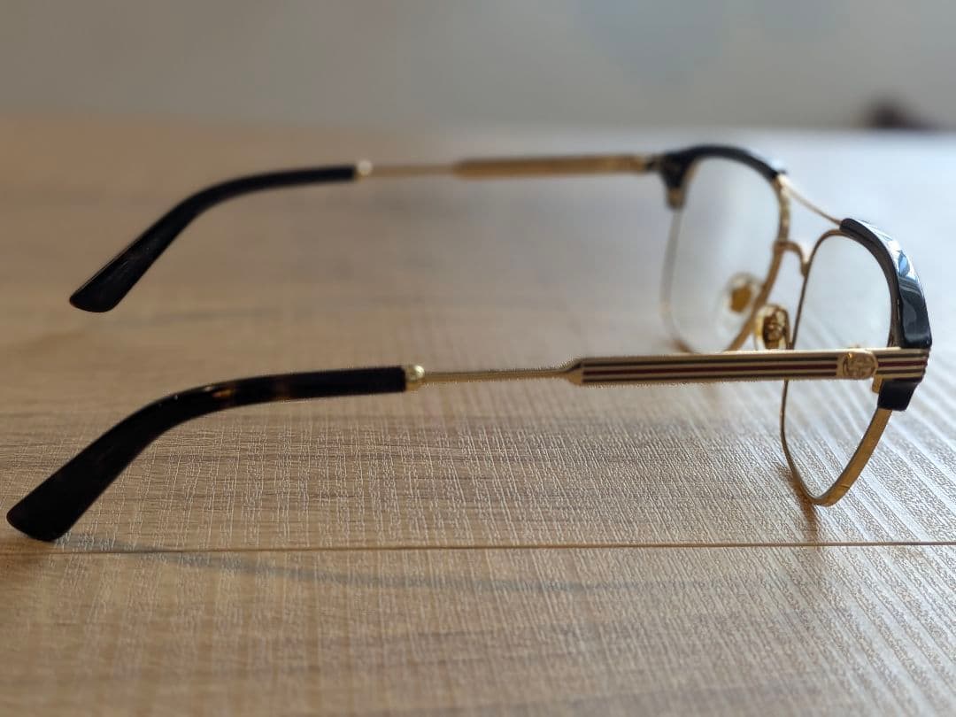 Gucci ゴールド/ブラック ダブルブリッジ アイウエア