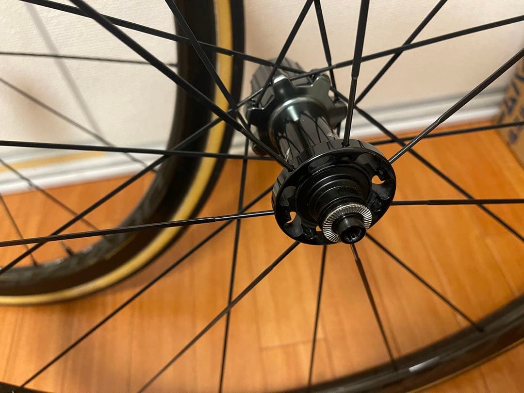 DURA-ACE WH-9100 C40 TU カーボンホイール