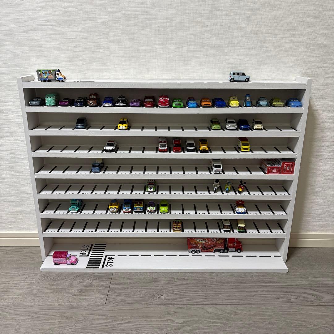 専用トミカ棚