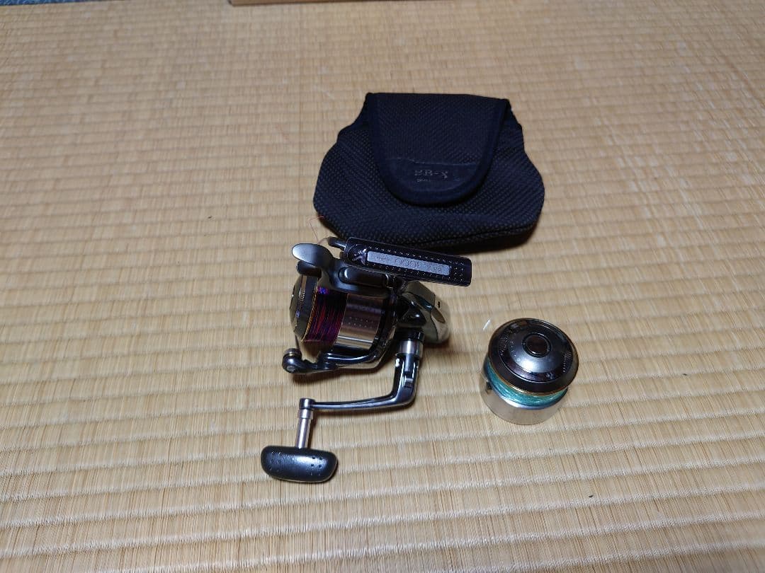 シマノBBXテクニウム3000　BBXスペシャル　ファイアブラッド