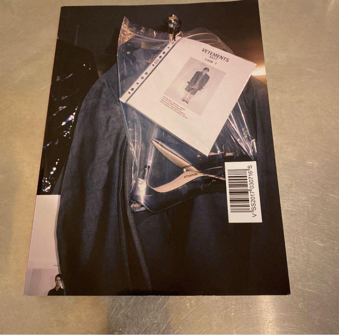【激レア】　ヴェトモン写真集　VETEMENTS BOOK SS 2017